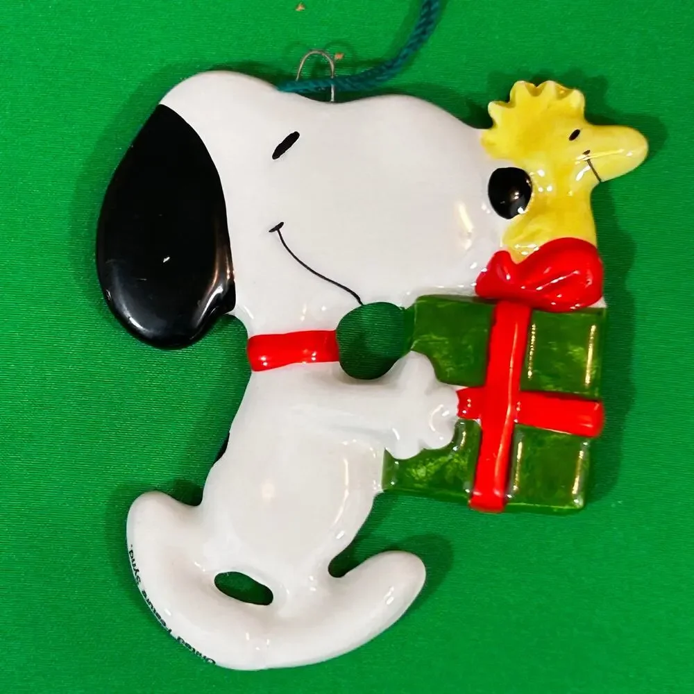 Snoopy with Woodstock Christmas Tree Ornament United Feature Synd. 1972 Vintage